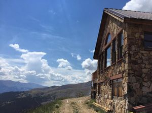 Image post by @breckenridgemtn on Instagram