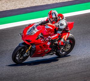 Image post by @panigalers on Instagram