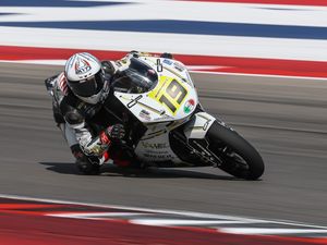 Image post by @motoamerica on Instagram