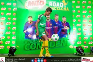 Image post by @thepaparefootball on Facebook
