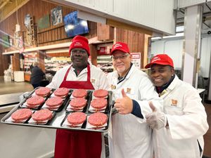 Image post by @stewleonards on Instagram