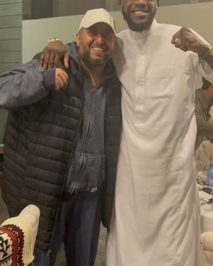 Image post by @bronzebomber on Instagram