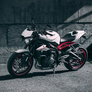 Image post by @wolfridesbikesWRB on Facebook