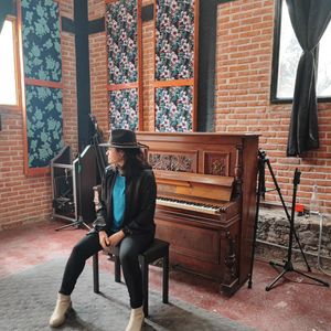 Image post by @karenrodmusic on Instagram