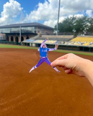 Image post by @lsusoftball on Instagram