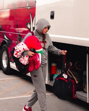 Image post by @RazorbackWBB on Twitter