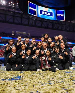 Image post by @uclagymnastics on Instagram