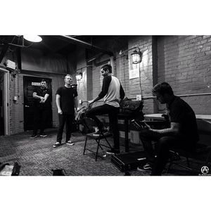 Image post by @therealjeremymckinnon on Instagram