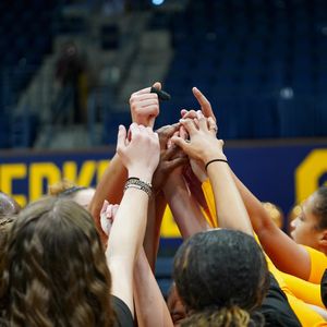 Image post by @calwbball on Instagram
