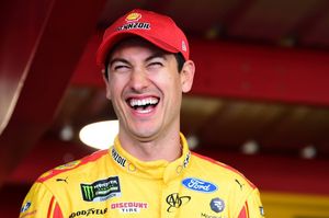 Image post by @pennzoil on Instagram