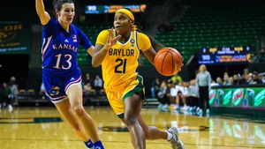 Image post by @BaylorWBB on Twitter