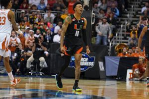 Image post by @CanesHoops on Twitter