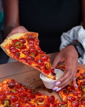 Image post by @blondies_pizza on Instagram