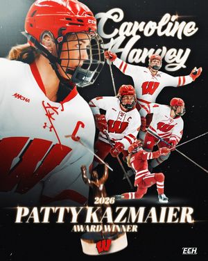 Image post by @everythingcollegehockey on Instagram