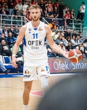 Image post by @WinnerLeague on Twitter