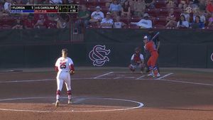 Video post by @GamecockSoftbll on Twitter