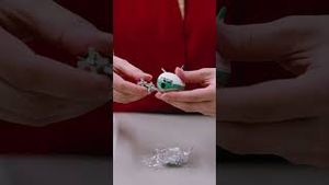 Video post by @cathaypacific on YouTube