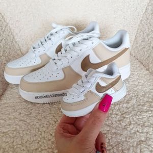 Image post by @chickmakescustomkicks on Instagram