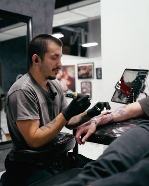 Image post by @skindesigntattoos on Instagram
