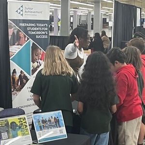 Image post by @jacencarolinas on Instagram