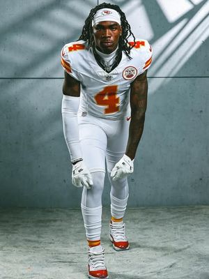 Image post by @doub11e_r on Instagram