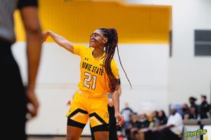 Image post by @_ohheytiff on Instagram