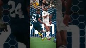 Video post by @foxsports on YouTube