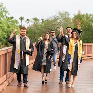 Image post by @utrgv on Instagram
