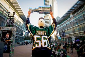 Image post by @DallasStars on Twitter