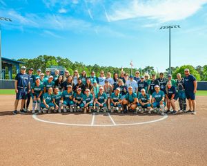Image post by @uncwsoftball on Instagram