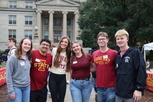 Image post by @isuhomecoming on Instagram