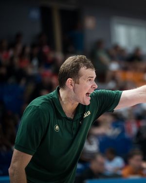 Image post by @basketballaus on Instagram