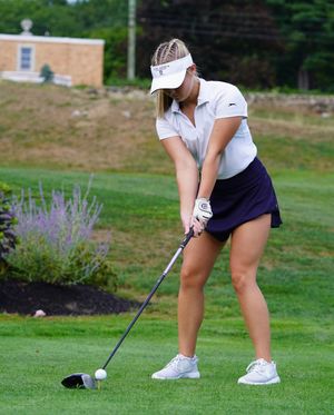 Image post by @stahawkswgolf on Instagram