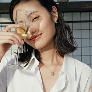 Image post by @voguehongkong on Instagram