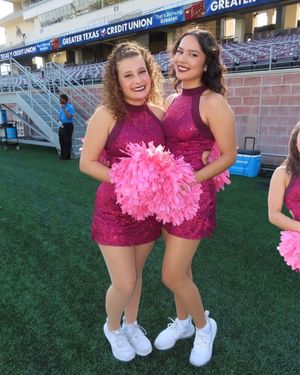Image post by @txststrutters on Instagram