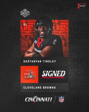 Image post by @gobearcatsfb on Instagram