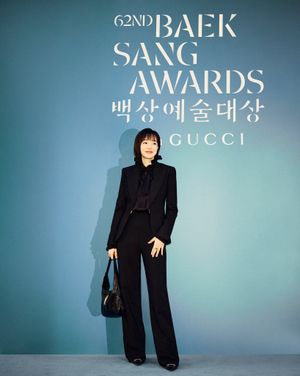 Image post by @harpersbazaarkorea on Instagram