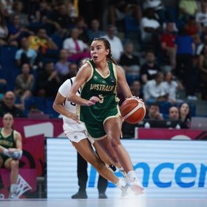 Image post by @basketballaus on Instagram