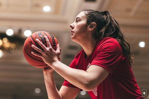 Image post by @indianawbb on Instagram
