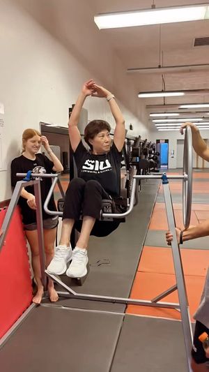 Video post by @SIUSwimDive on Facebook