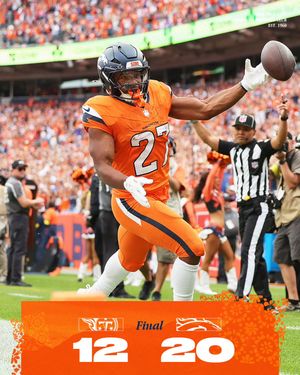 Image post by @broncosespanol on Instagram