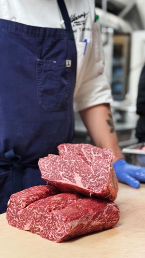 Video post by @niccossteak on Facebook