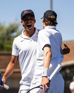 Image post by @smumtennis on Instagram