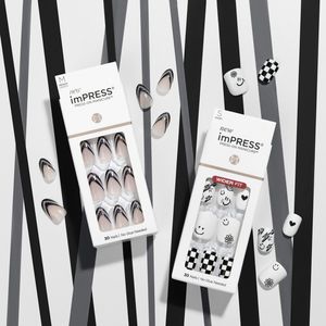 Image post by @impresslashes on Instagram