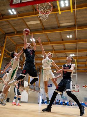 Image post by @shot_by_con on Instagram