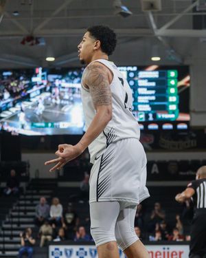 Image post by @oaklandmbb on Instagram