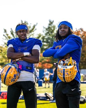 Image post by @pitt_fb on Instagram