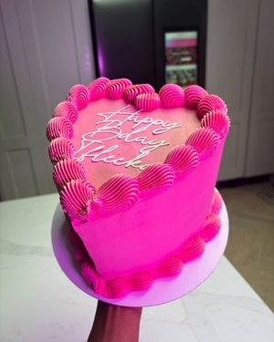 Image post by @kakesbykaz1 on Facebook