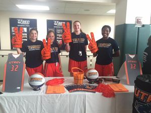 Image post by @UTRGVwbb on Facebook