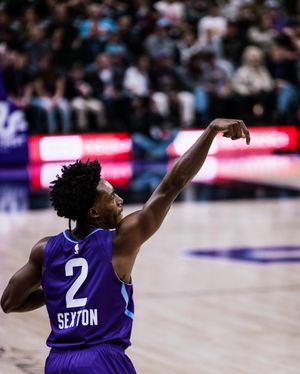 Image post by @collinyoungbull on Instagram